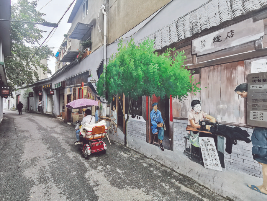 背街小巷整治中,新都区民生巷留住居民的"乡愁"